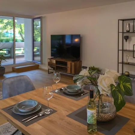 Sweethome - Luxus Pur - Grosse Kueche, 2 Baeder, 2 Terrassen Ottobrunn Eksteriør billede