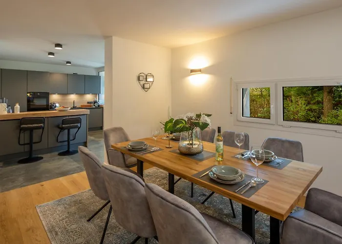 Sweethome - Luxus Pur - Grosse Kueche, 2 Baeder, 2 Terrassen