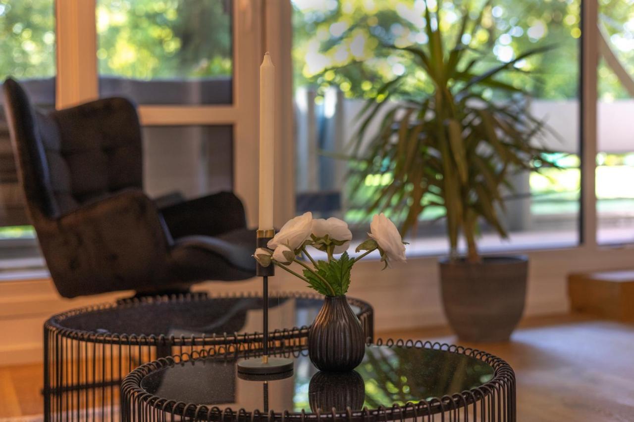Apartment Sweethome - Luxus Pur - Grosse Kueche, 2 Baeder, 2 Terrassen *