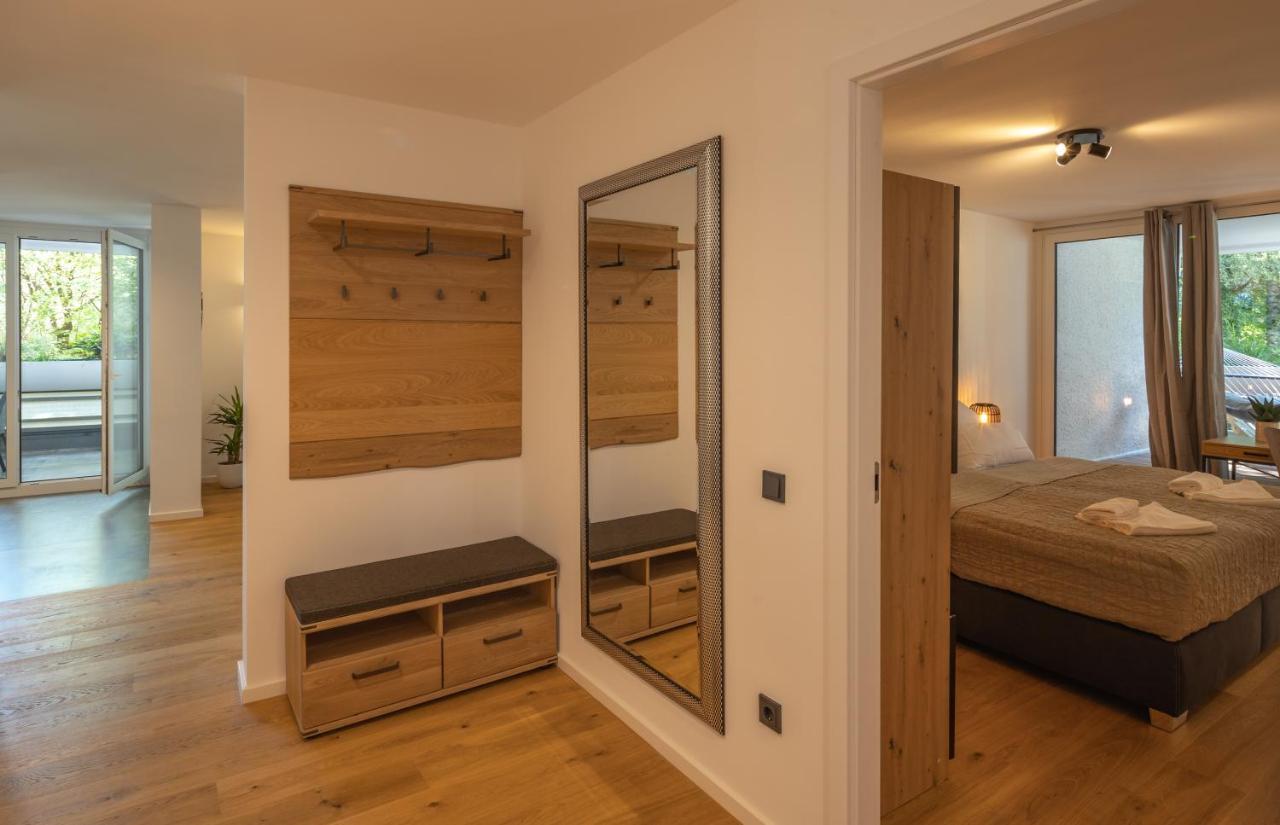 Sweethome - Luxus Pur - Grosse Kueche, 2 Baeder, 2 Terrassen Apartment